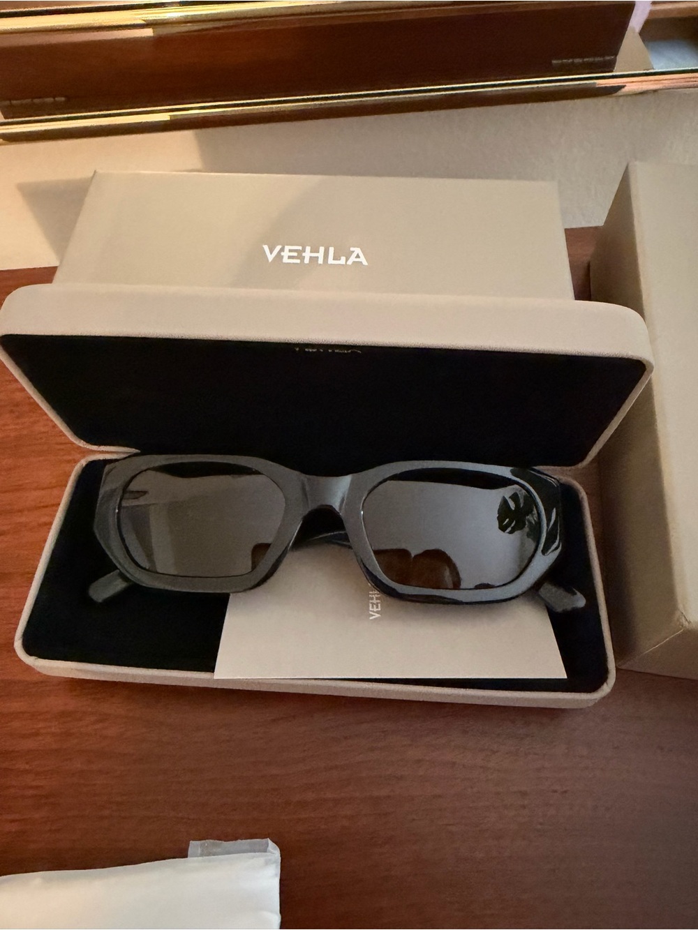 VEHLA Felix Sunglasses NWT